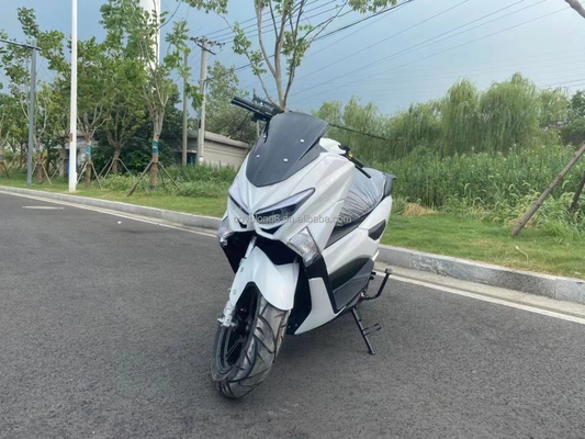 Batteria 60V Scooter elettrico ad alta potenza per adulti 3000W Motor Speed Vendere