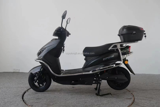 Motociclo elettrico a freno a disco con potenza motrice di 1000W/2000W/3000W e pneumatici da 3,0-10