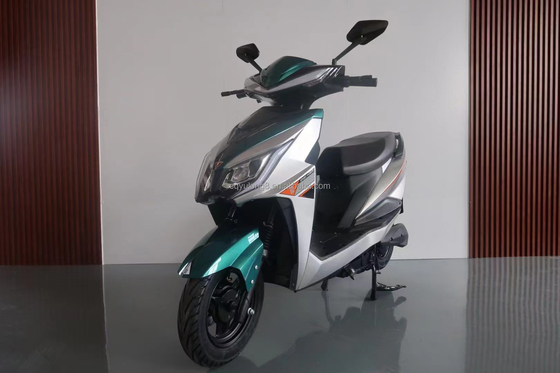 3.0-10 pneumatici 1500W 48V 60V scooter elettrico per adulti conveniente e personalizzabile