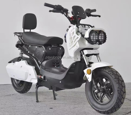 Scooter elettrici personalizzabili da 1500W a 2000W con doppi fari e ricarica rapida