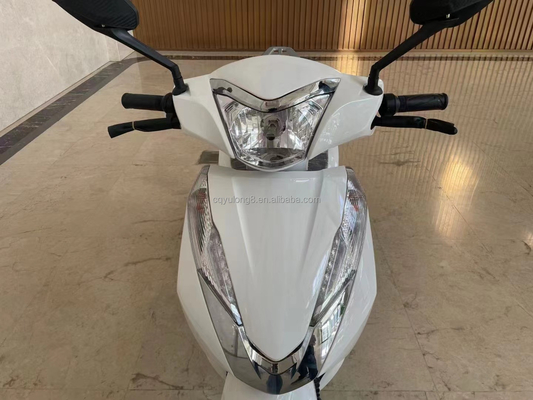 Velocità massima 40 60km/h Motocicletta elettrica attraente combustibile elettrica per il pendolarismo