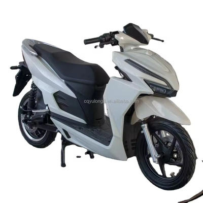 Scooter elettrico a ciclomotore con pneumatica da 17 pollici e batteria al litio da 3000W 72V 30ah
