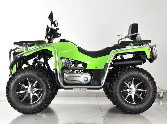 4x4 ATV UTV 200cc 300cc 400cc Motocicletta off-road a quattro ruote per la manutenzione di proprietà